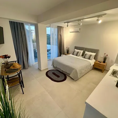 Amina Hotell Zakynthos stad